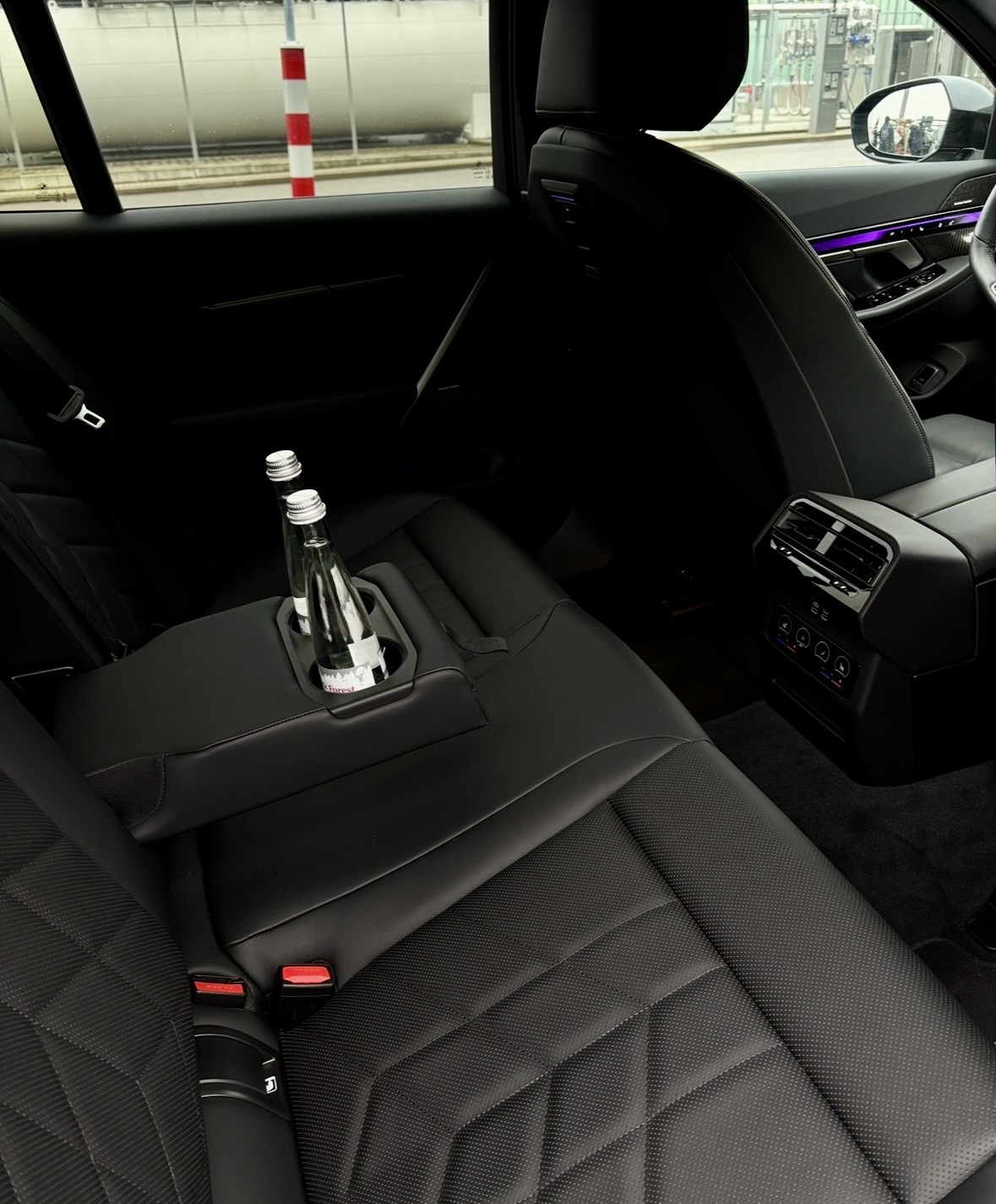 Innenraum eines Taxi-Gondal-Fahrzeugs